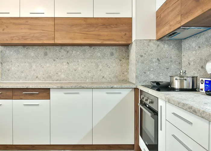 Armada 1br فارنا